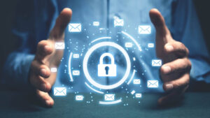 La autenticación multifactor protege a los emails frente al fraude online