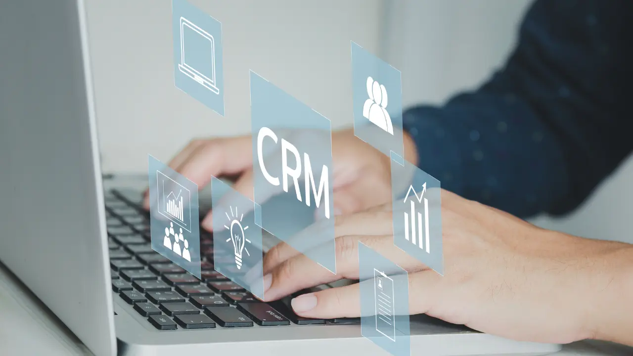 Digitaliza tus ventas empleando el CRM y los formularios web