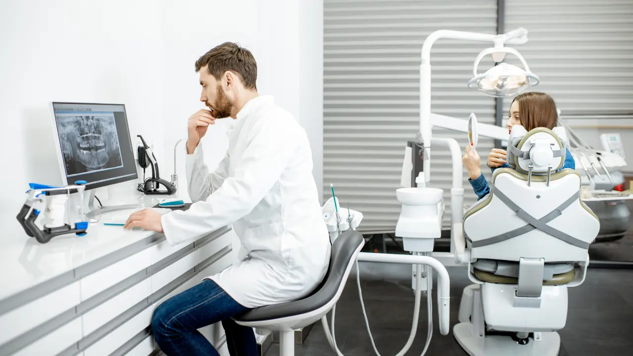 Usar un programa de gestión de clínica dental es clave para captar más citas y gestionarlas con éxito