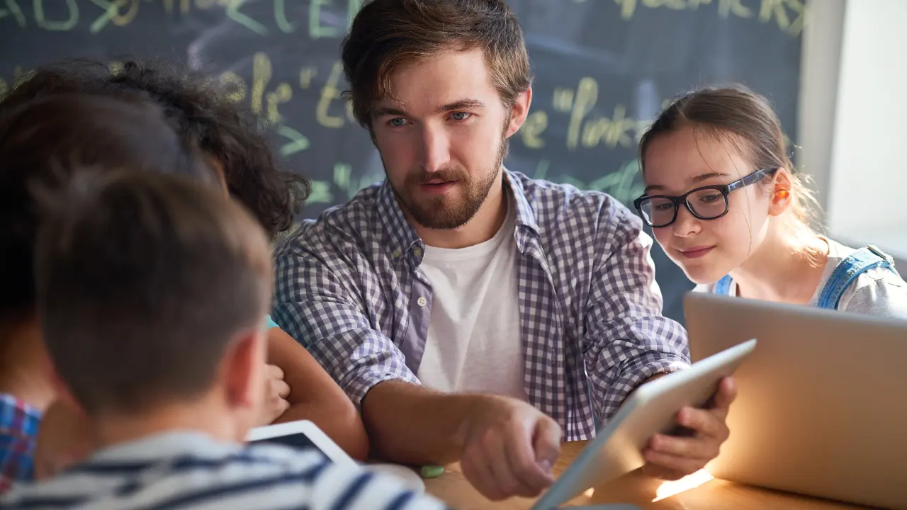Un software de gestión para academias de formación permite controlar todos los aspectos relacionados con los cursos y los alumnos