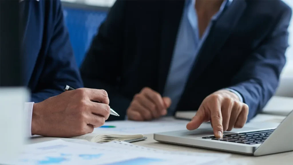 Los despachos de abogados necesitan saber cómo proteger los datos de los clientes frente a los delincuentes