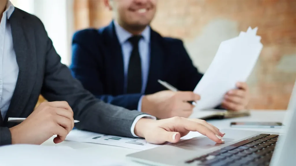 Gestionar hojas de encargo y presupuestos de abogados es fundamental para no tener conflictos con los clientes por los honorarios