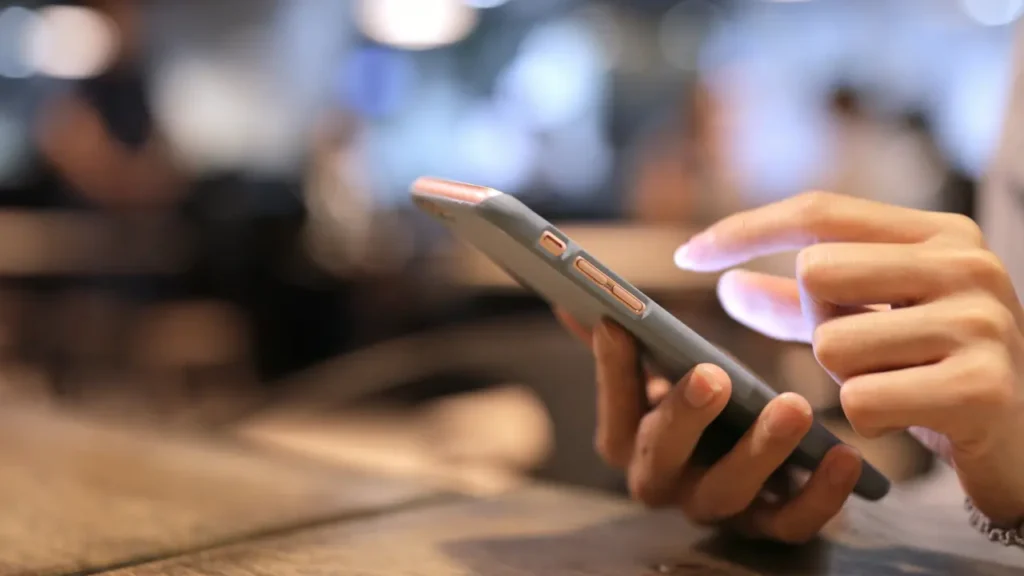 Adelantar citas a través de WhatsApp permite a las clínicas llenar huecos de última hora en sus agendas